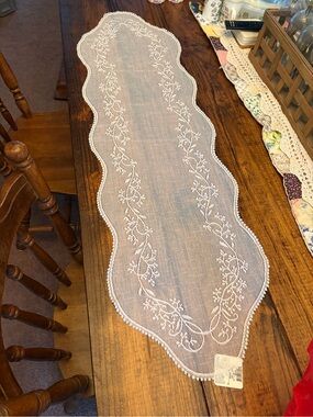Heritage White Embroidered Lace Table Runner